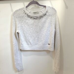 Abercrombie & Fitch Cropped Sweater